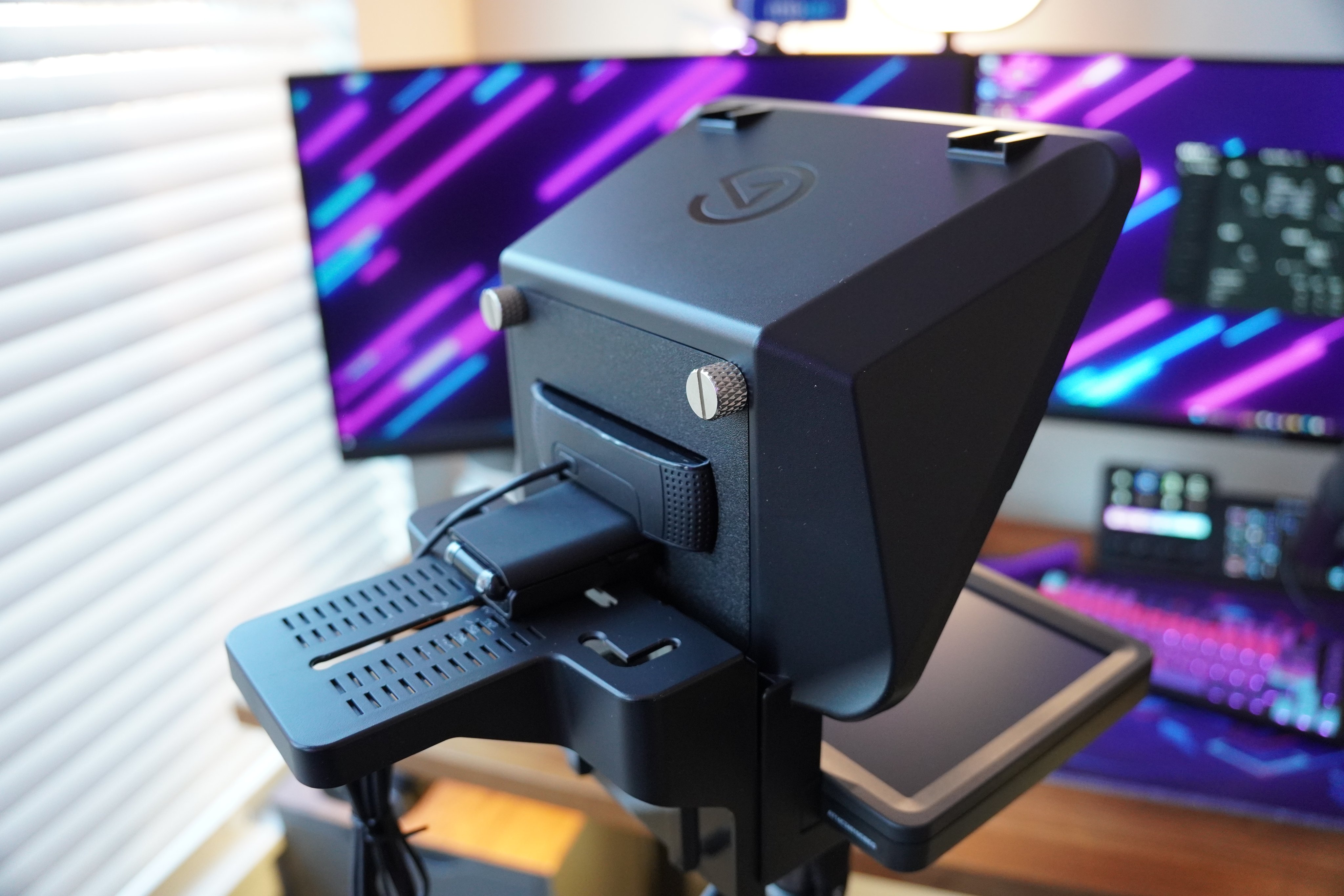 Elgato Unveils First-of-its-Kind Teleprompter