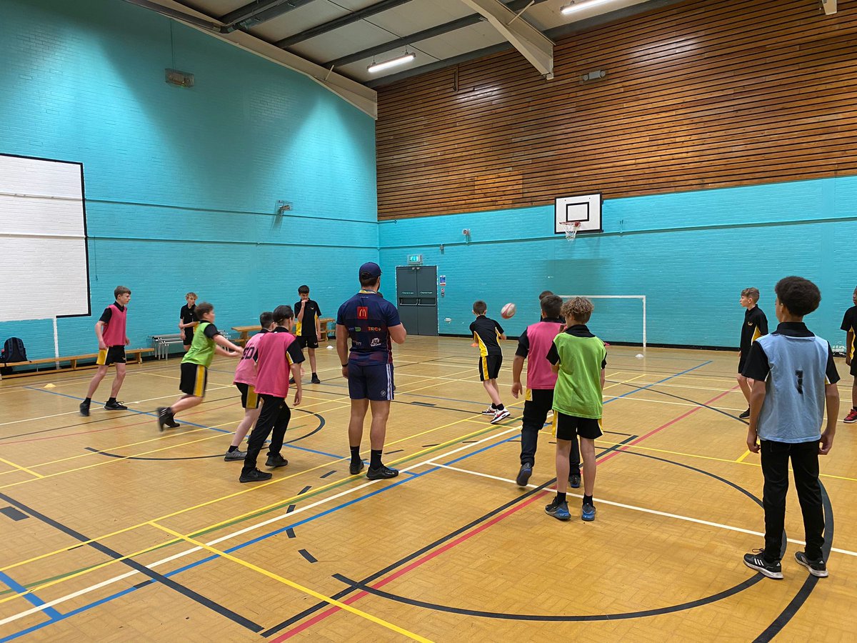 WingfieldAcadPE's tweet image. Another brilliant rugby session for our year 8s, they all loved it! Thank you @RotherhamRugby