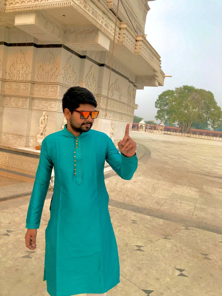 aman830559's tweet photo. aman pathak stenographer hindi gwalior madhya pradesh my contact number 👉 8305596936 https://t.co/jud7tIsHgL