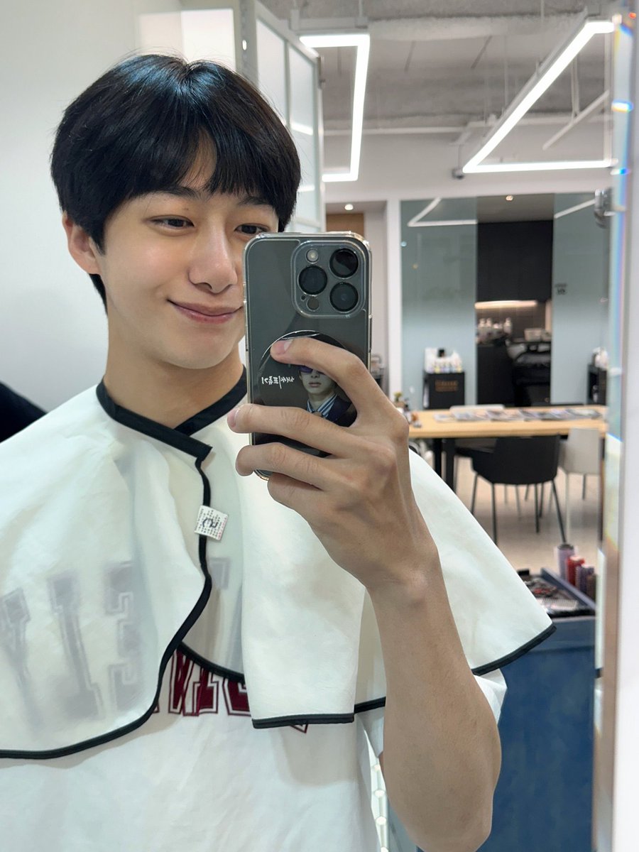 hwhy1516's tweet photo. 빨리 갔다와 최대한 빨리 ..... ༼;´༎ຶ ۝༎ຶ`༽ 재빠르게 .. https://t.co/TMxMyuGBs3