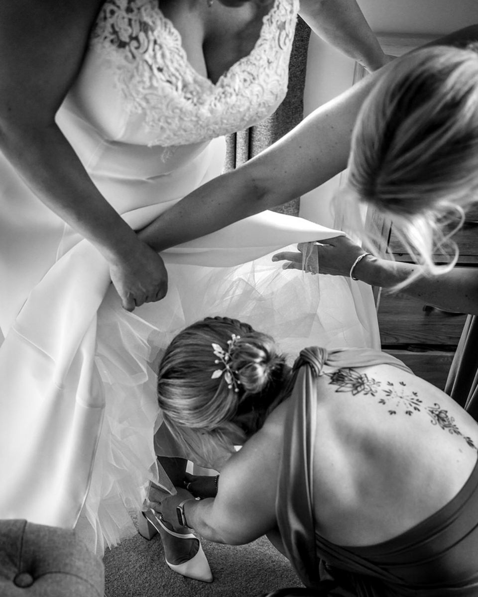 linusmoran's tweet photo. "We had Linus capture our day in July and I cannot recommend him enough. We loved our photos and he was very easy to be around on the day, and when the action was happening you didn’t even know he was there! Thanks again for capturing our day so beautifully." - Sonia &amp; Len https://t.co/V3xjljisvc
