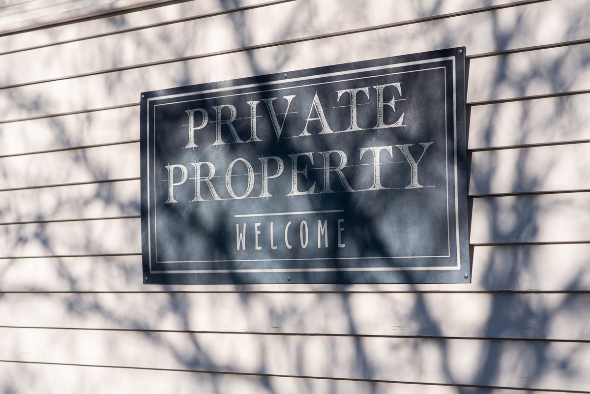 PrivateProperty tweet media