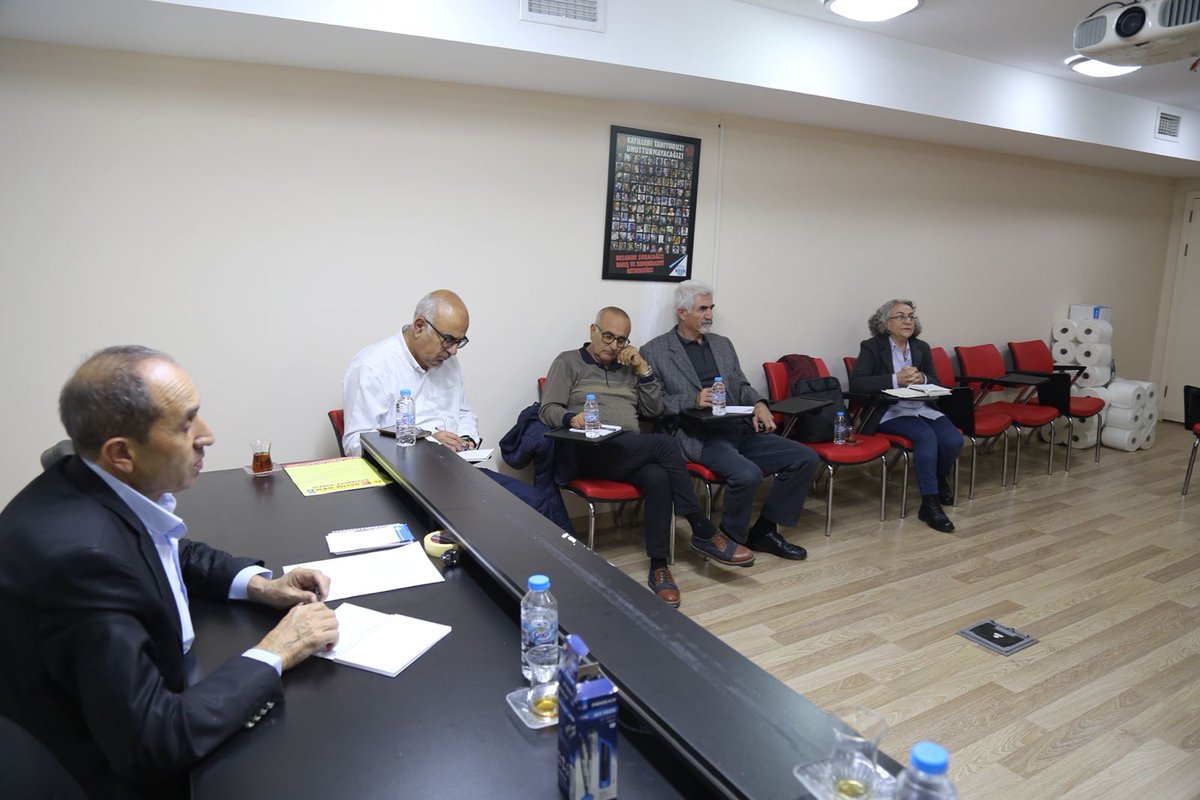 KESK, emekli örgütleri ile toplantı gerçekleştirdi:
kesk.org.tr/2023/11/13/kes…