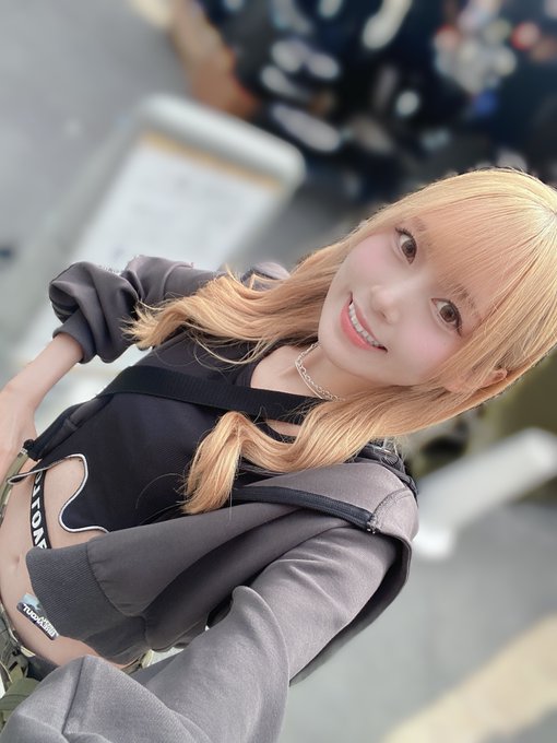 Twitterのコスプレ画像3