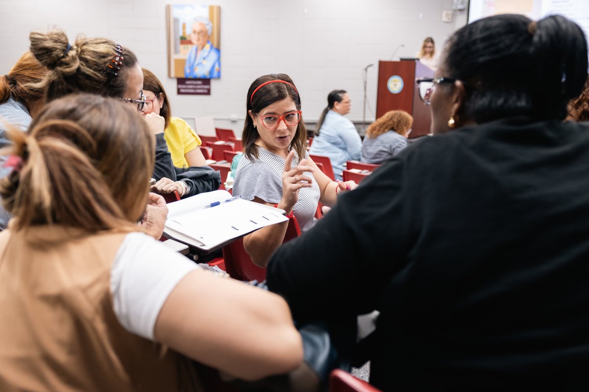 TodosLeerPR's tweet photo. Creatividad, imaginación, diversión y desarrollo.
Así se vivió la primera sesión de seguimiento con los participantes de la Academia de Lectoescritura este pasado sábado.
#todosaleer https://t.co/p00UXBwOKA