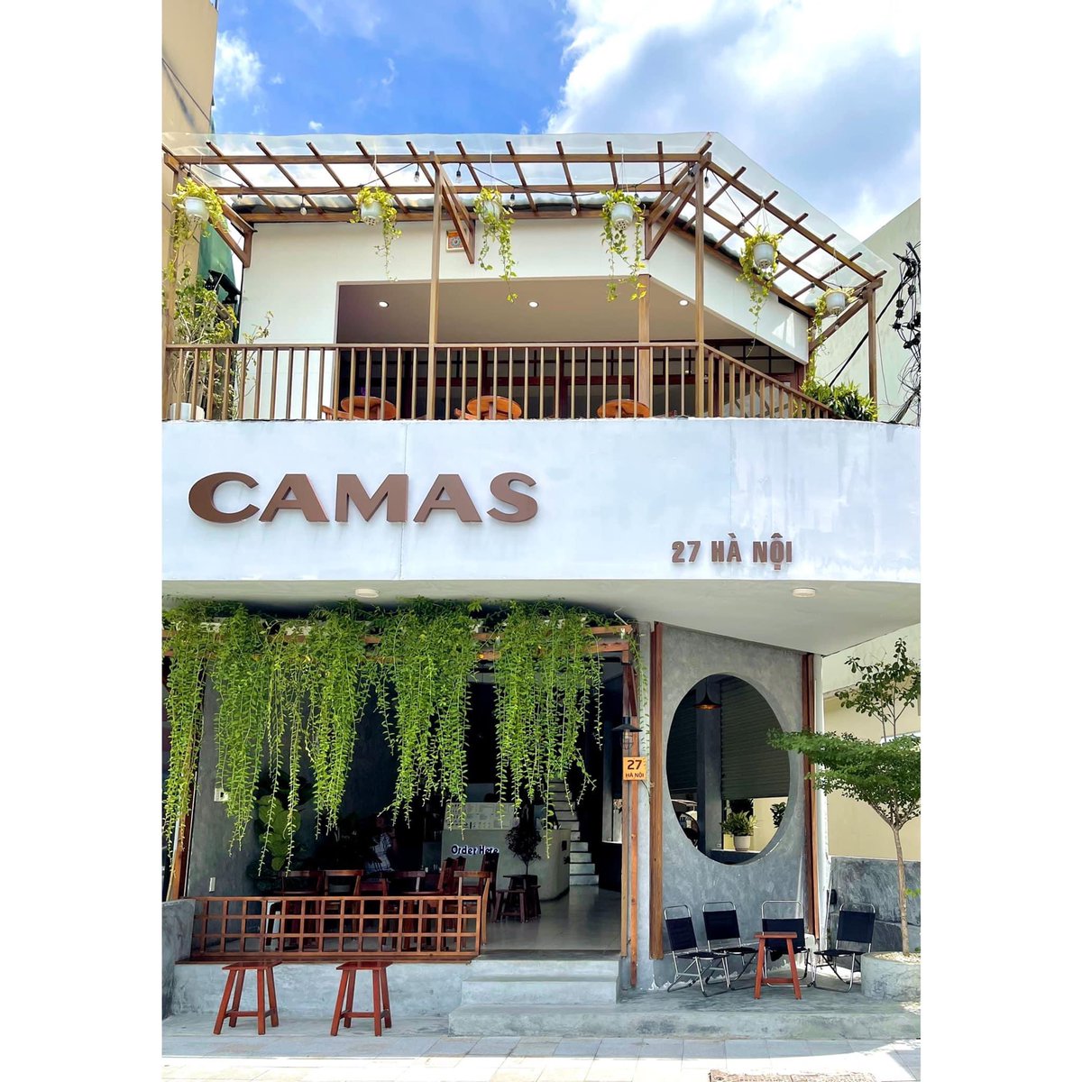NguyetLuu95's tweet photo. 📌 Nếu bạn có dịp ghé đến Huế - CAMAS sẽ là một sự lựa chọn đáng để trải nghiệm đấy! 😙
🔖 CAMAS - Drink and Food | 27 Hà Nội, tp Huế. 
#reviewquancafe #cafehue #FolloMe  #follo4folloback https://t.co/YDdxMdWg0h