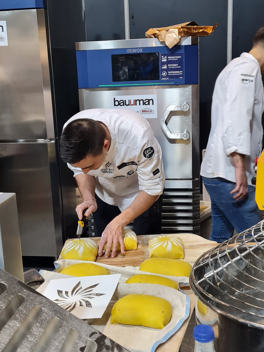 comoju's tweet image. #Pandeverdad Selección Española Campeona del Mundo de Pan y Selección Subcampeona Italia #Gastronoma23 @feriagastronoma #LExquisitMediterrani @feria_valencia