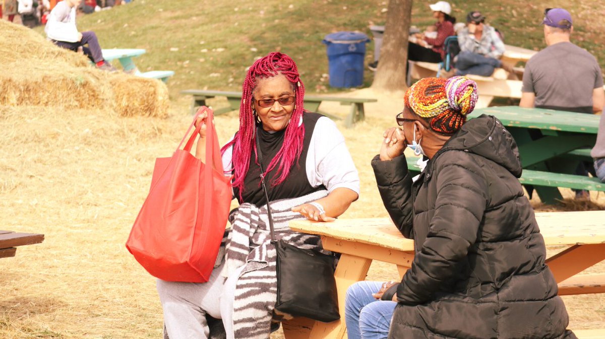 Neighborhood Associates tweet media