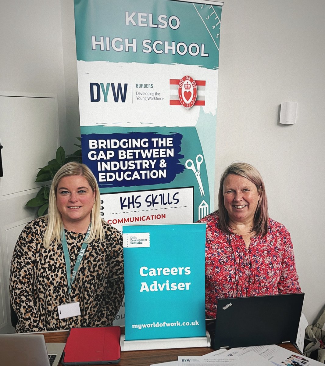It is here #ScotCareersWeek23!

Working hand in hand with @skillsdevscot, our dedicated coordinators will be hosting engaging drop-in sessions and various events throughout Careers Week 😀