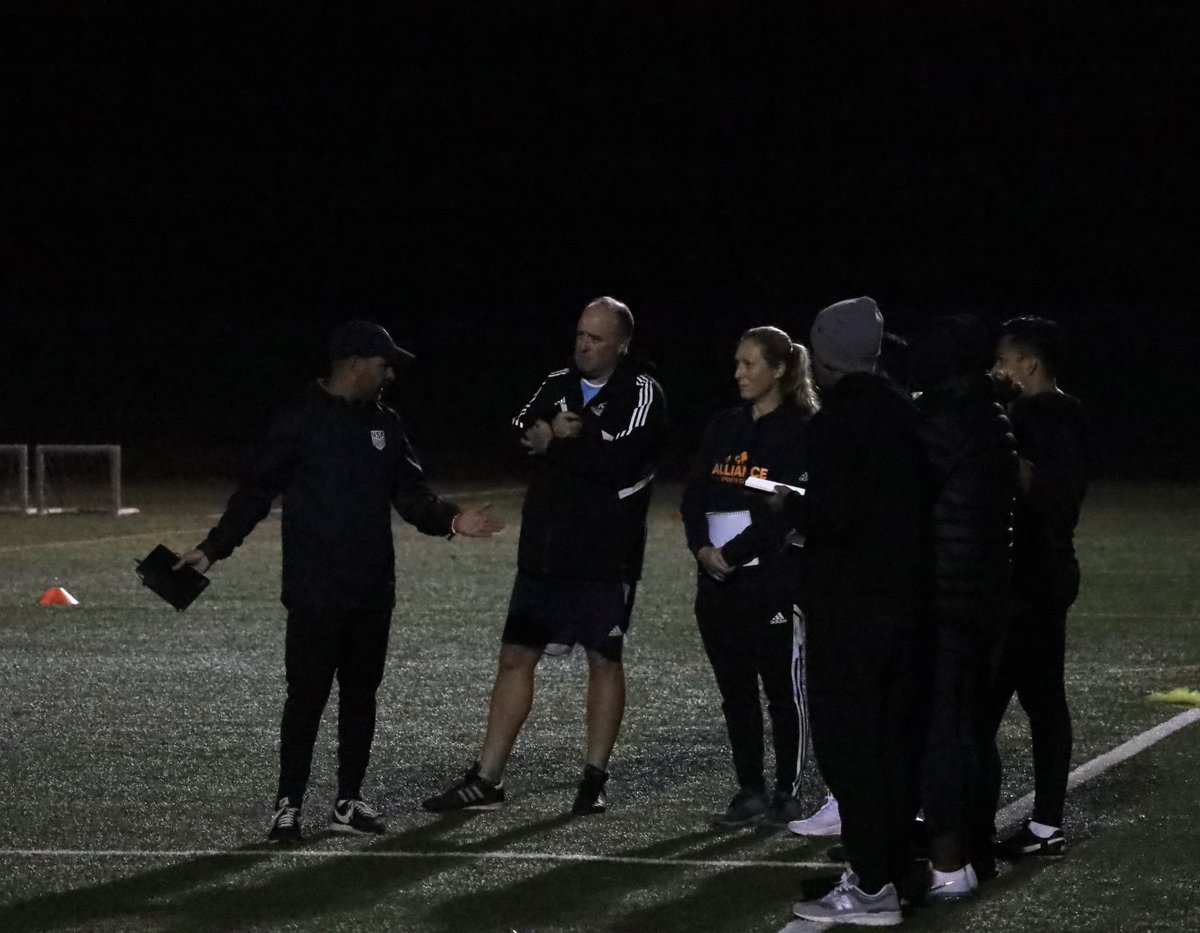 vayouthsoccer's tweet photo. This past weekend VYSA hosted the US Soccer 50:50 C License course with both classroom and field presentations!
Great job to all of the coaches! ⚽️ https://t.co/n459Xmdvcn