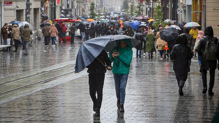 ajans_muhbir's tweet photo. İstanbul'da 13 saattir aralıksız yağmur yağmasına rağmen barajlardaki doluluk oranında kayda değer bir değişme görülmedi. https://t.co/QHXRlXyQmO