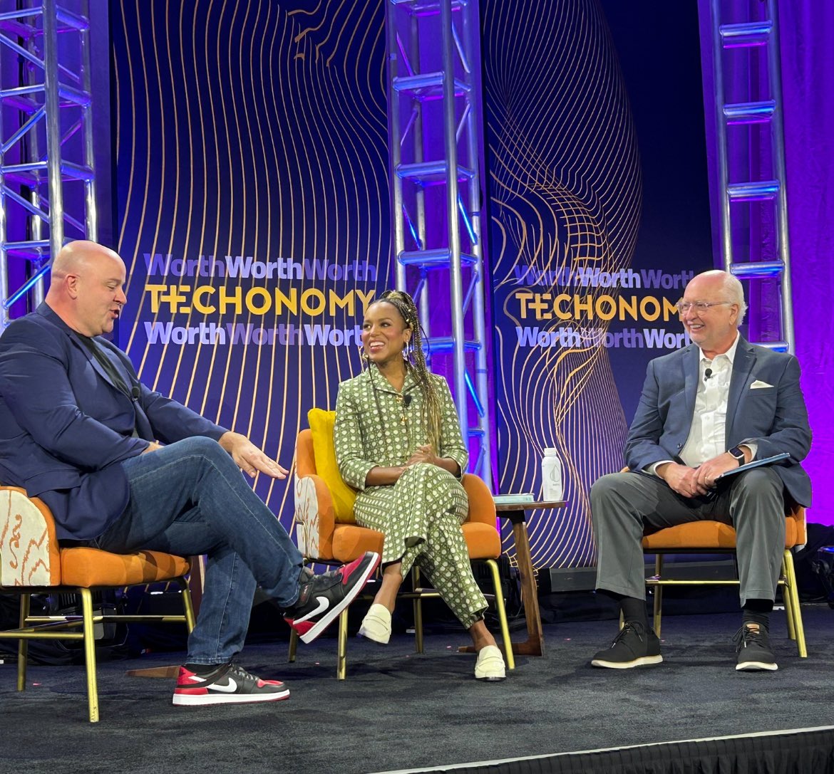 StacySim620 tweet media