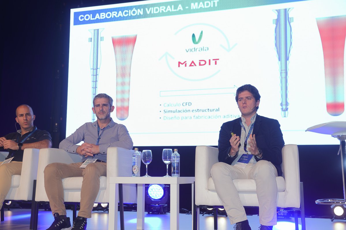 grupospri's tweet photo. 👉 Continuando con los casos de @bind40, @Vidrala_Group y Madit Metal nos cuentan cómo han dado solución el elevado consumo de aire comprimido que hacen para la refrigeración de punzones en la fabricación de botellas de vidrio.
#BasqueOpenIndustry #Bind40 #startup #scaleup https://t.co/emUGSbTx6s