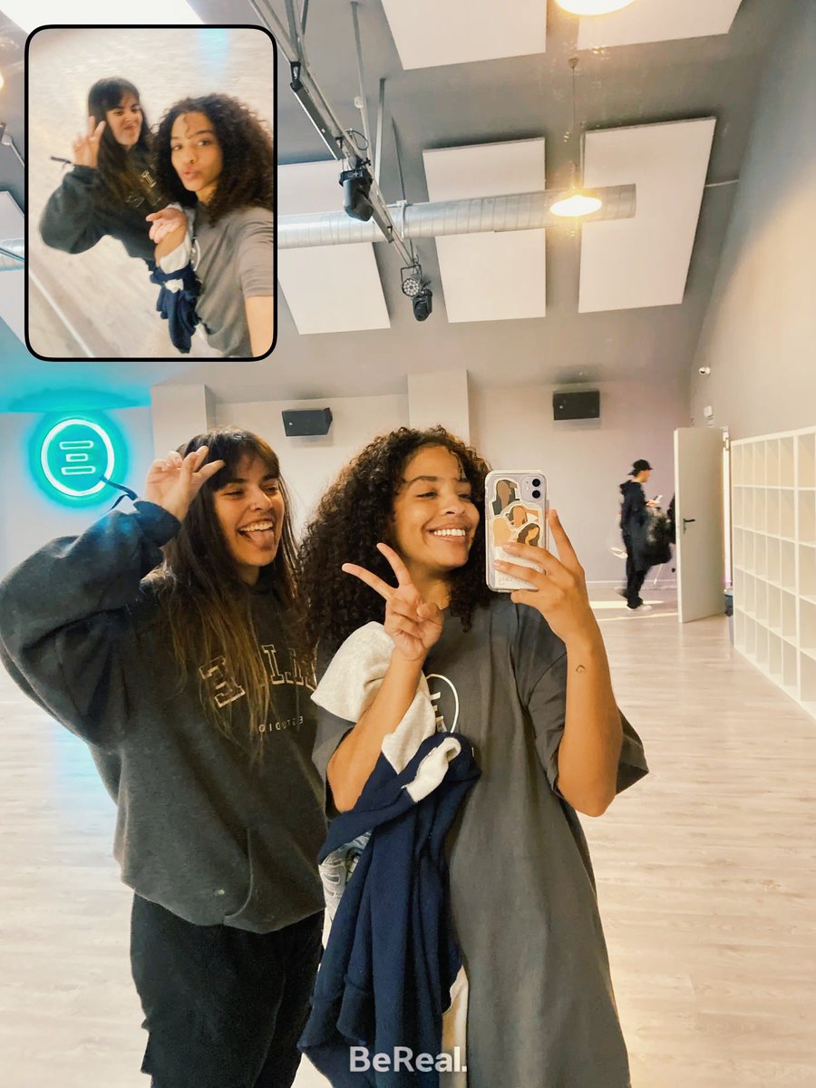 𝒑𝒂𝒖 🌊🌼 tweet media