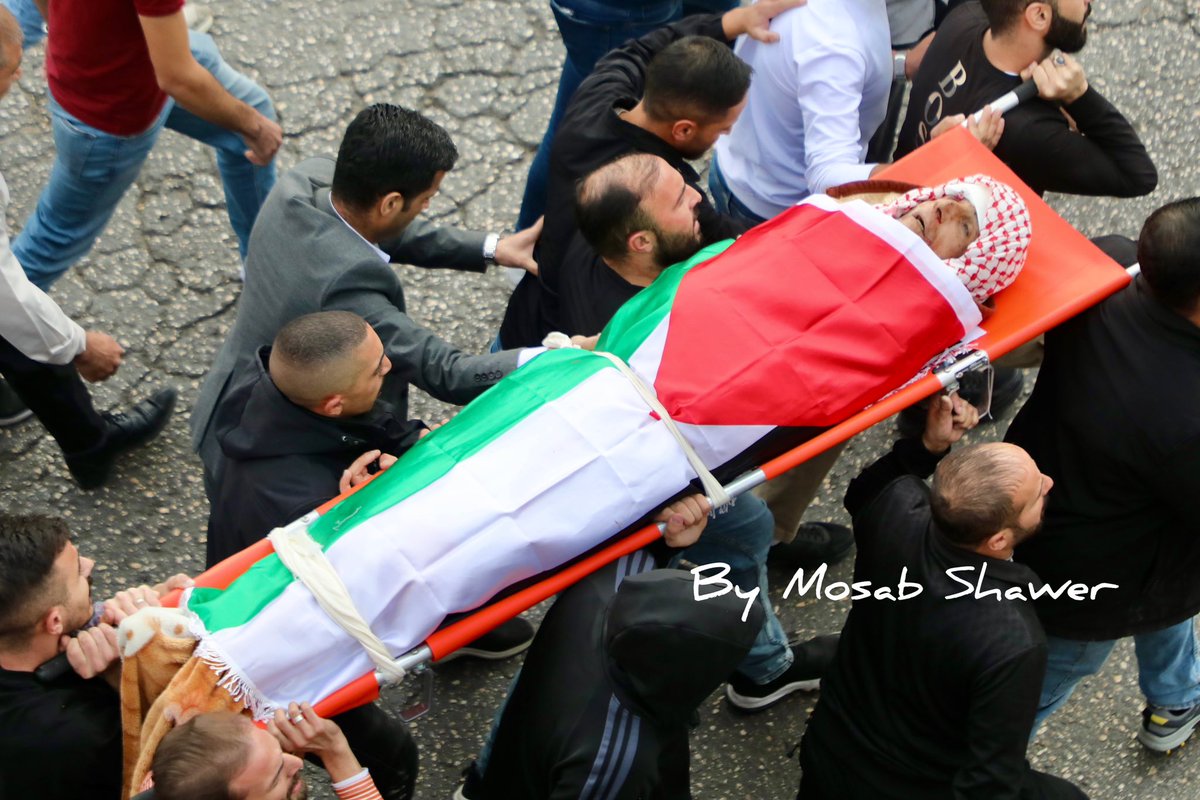 وداع وتشييع الشهيد عيسى علي القاضي في مدينة #الخليل