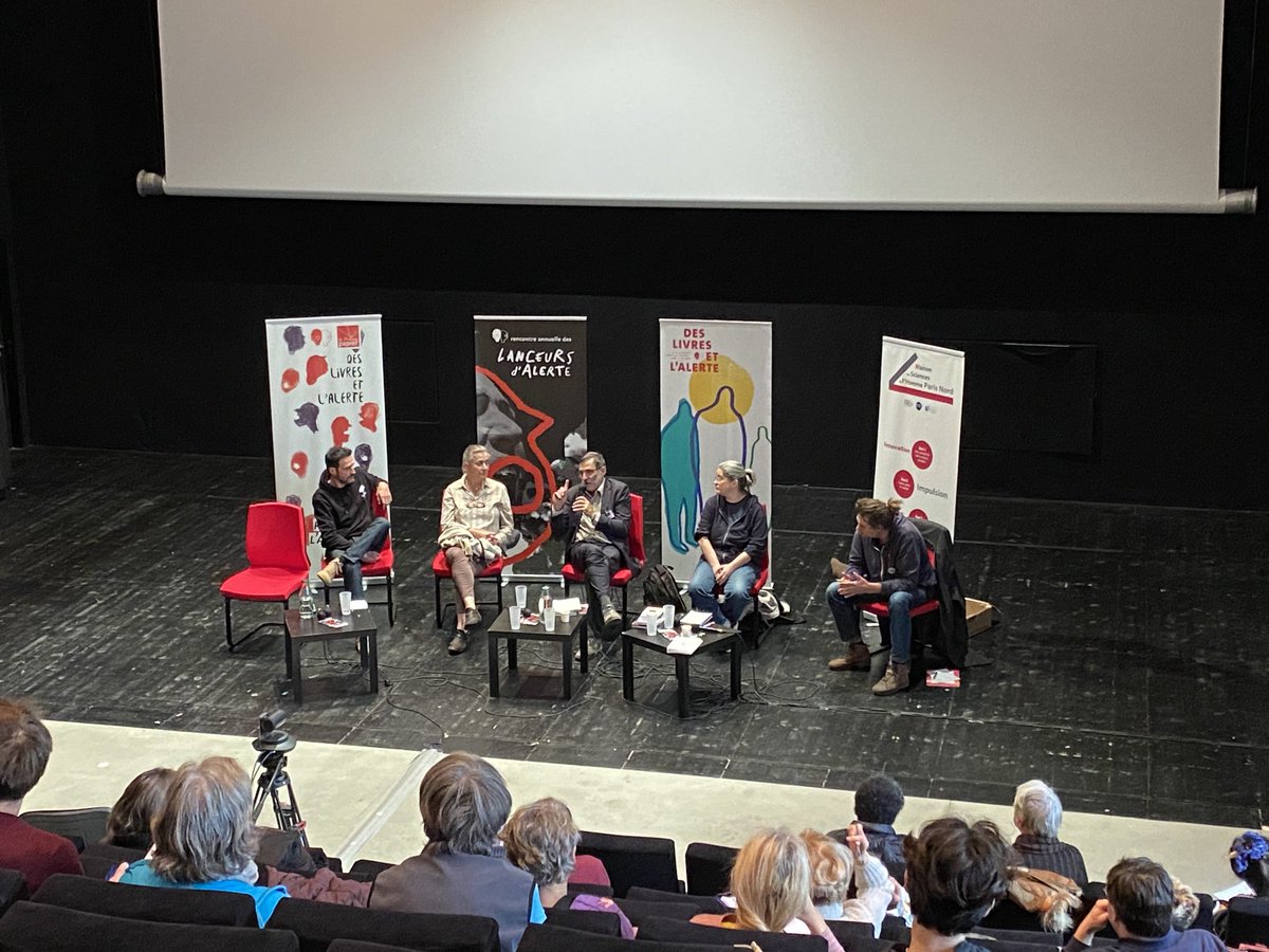 “La seule peur qu’on doit avoir c’est celle du mur qu’on va se prendre demain si on ne fait rien aujourd’hui” - dixit ⁦<a href="/BrailThomas/">Thomas Brail</a>⁩ au salon des ⁦<a href="/Lanceursalertes/">Lanceurs d'alertes</a> ⁩🗣️
Avec ⁦<a href="/ContactIbanez/">Daniel Ibanez</a>⁩ ⁦<a href="/IFrachon/">Irène Frachon</a>⁩ ⁦<a href="/julienleguet1/">julien le guet</a>⁩ ⁦<a href="/BGothiere/">Brigitte Gothière</a>⁩