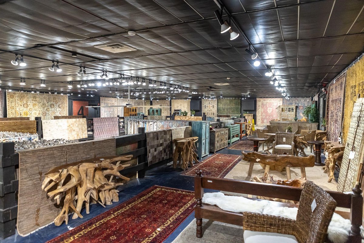 Buildings 1-4 house the largest rug selection in the country! Find high-end, statement and vintage rugs, plus hides. Sift through traditional, transitional and contemporary designs, as well as natural fiber and Moroccan-style rugs.

#GreenFront
#GreenFrontFurniture