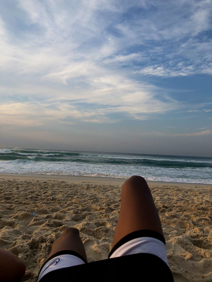angello__7's tweet photo. 🌞🌊 https://t.co/NTa6Ld17GZ