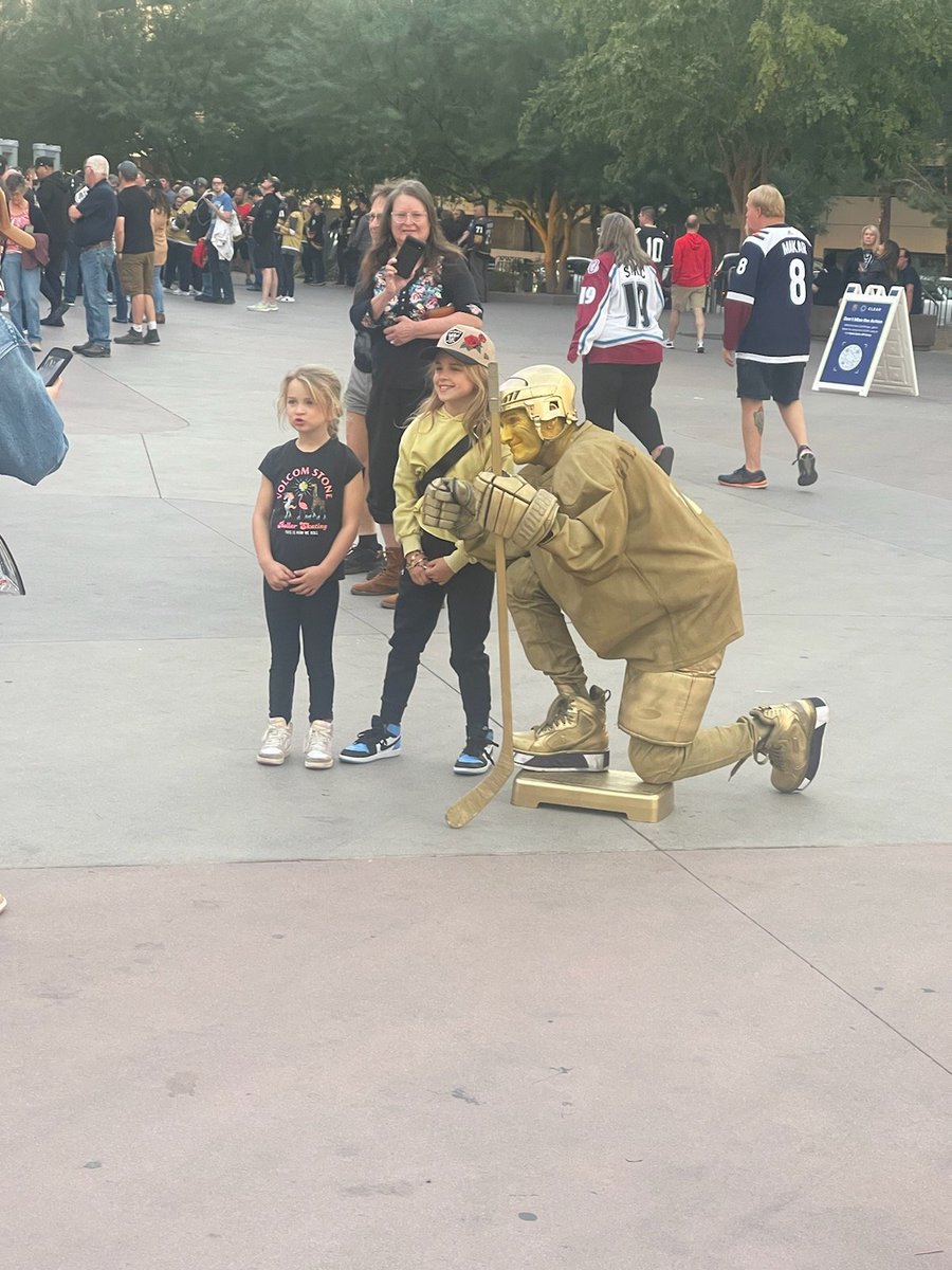 fighting4acure5's tweet photo. @TBLightning @boltsalumni @everyone #everyone please help me make one of my dreams come true. I would love to perform on the bolts cruise or at Amalie Arena for all the great bars fans. Anyone have connections to help make this happen? standstillentertainment2022@gmail.com https://t.co/NBCTQmaRUO