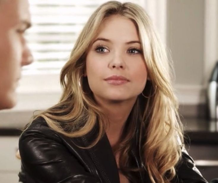 Hanna Marin, one of the protagonists of Pretty Little Liars is a canon Pisces!
Her birthday is on March 7th