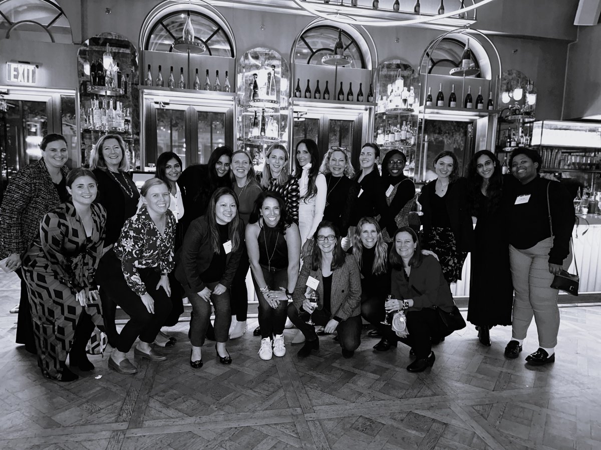 Our amazing team of women reached for the STARS at Elsie Rooftop, uniting with friends, clients, and colleagues for an evening of networking, supporting, and uplifting one another. #womeninlaw #networking #coleculture