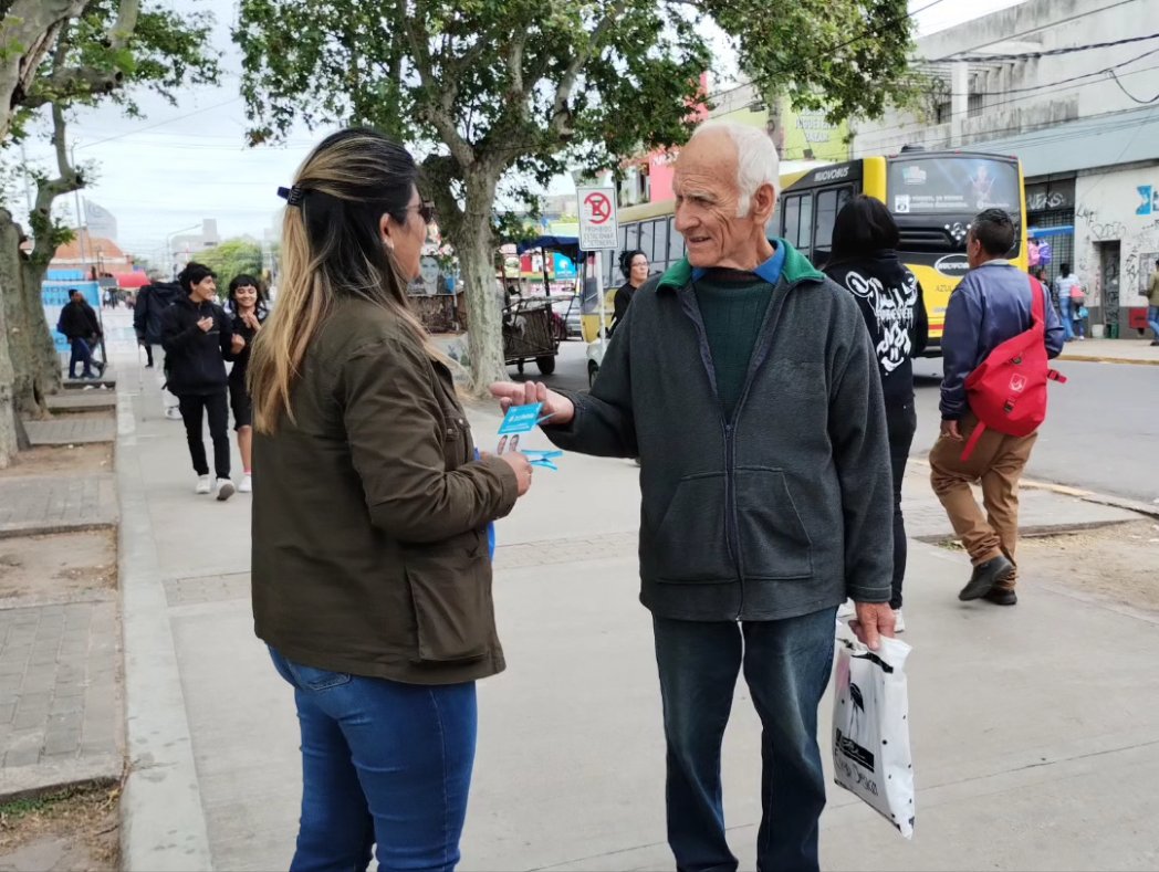 FRMoreno_'s tweet photo. #MassaPresidente 🇦🇷❤️
Continuamos como todos los días realizando las mesas de difusión en Moreno.
Acércate a buscar dónde votas y tu boleta a nuestros distintos punto:
✓Tucumán 135.
✓Plaza San Martin.
✓Estación Moreno.
#Tenemosconque
#TenemosConQuien https://t.co/mmIJhN2UP8