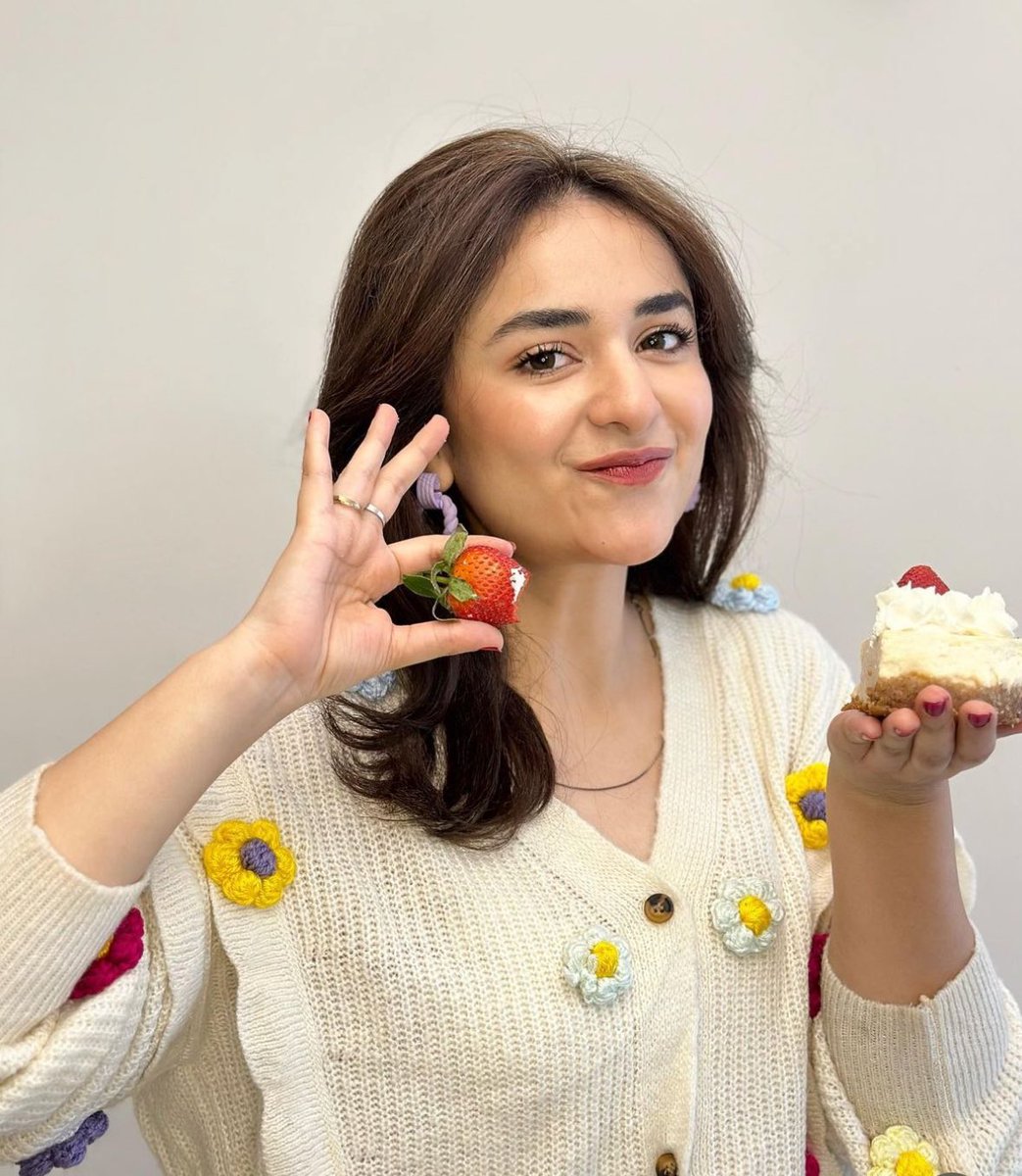 browntownxxxx's tweet photo. patha nahi 🐥🐣❤️😍
#YumnaZaidi #WahajAli #TereBin #Chooza https://t.co/7NpAo643iq