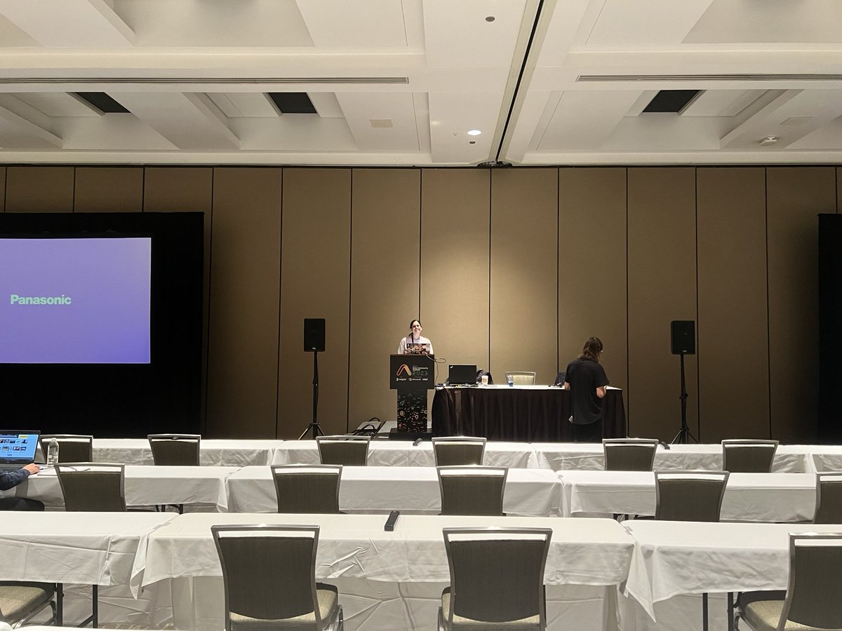 T-45 min <a href="/pragati1187/">Pragati Jain</a> and I are kicking off #PowerBI precon training