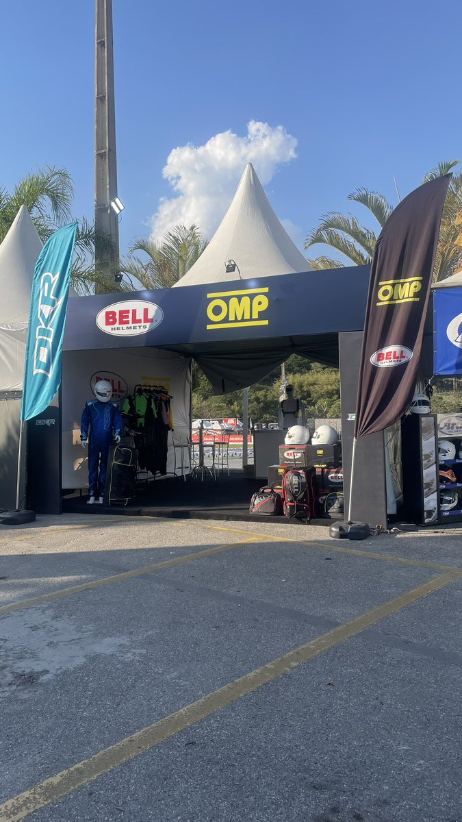 eschottenn's tweet photo. Semana junto com a OMP Racing e Bravar Motorsport para mais um Brasileiro de kart! Diferente estar do lado de fora da pista mas feliz de rever todos amigos https://t.co/VM3wBvYZo9