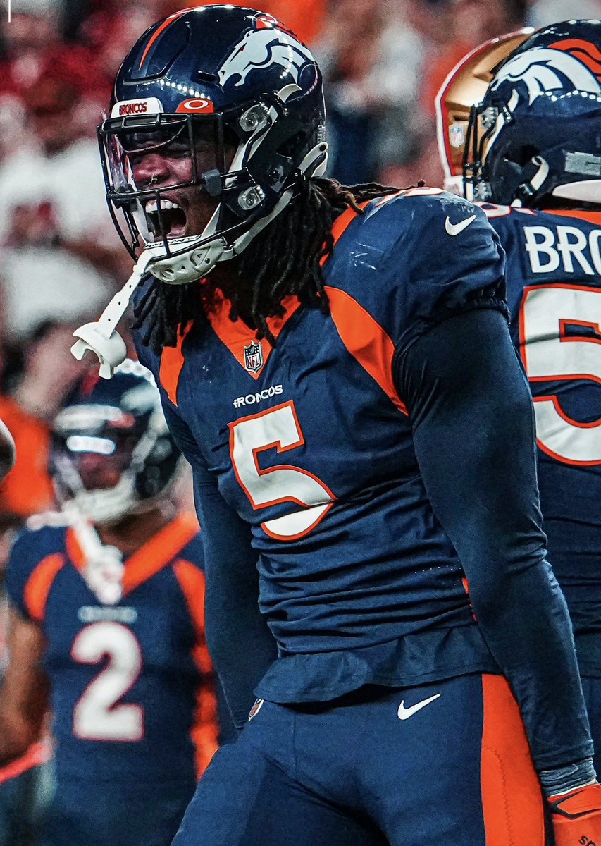 SangreNFL's tweet photo. Si Broncos le gana hoy a los Bills, vamos a regalar $15,000 pesos en efectivo y el jersey de su equipo favorito a una persona.

𝐔́𝐧𝐢𝐜𝐚 𝐜𝐨𝐧𝐝𝐢𝐜𝐢𝐨́𝐧: 

• SEGUIR a @betwayMX y darle MG❤️ a este tweet. https://t.co/h73t2SxJND