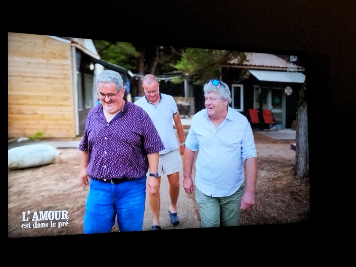elfinicheur's tweet photo. La brochette la plus beauf de tout ADP ? Qui dit mieux ? #adp #adp23 #adp2023 https://t.co/6xDbl3sS93