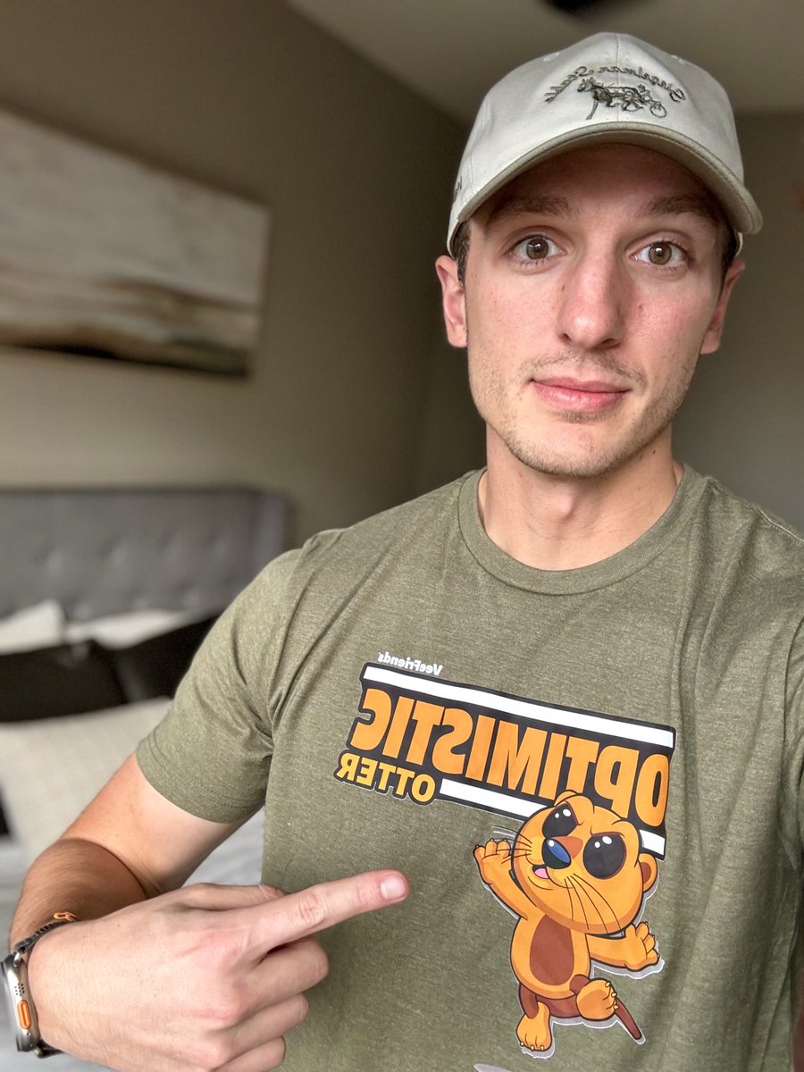 TylerDowdle's tweet photo. A @veefriends mail day is always a good day 𦦠#OptimisticOtter https://t.co/vPu6mtWKsO