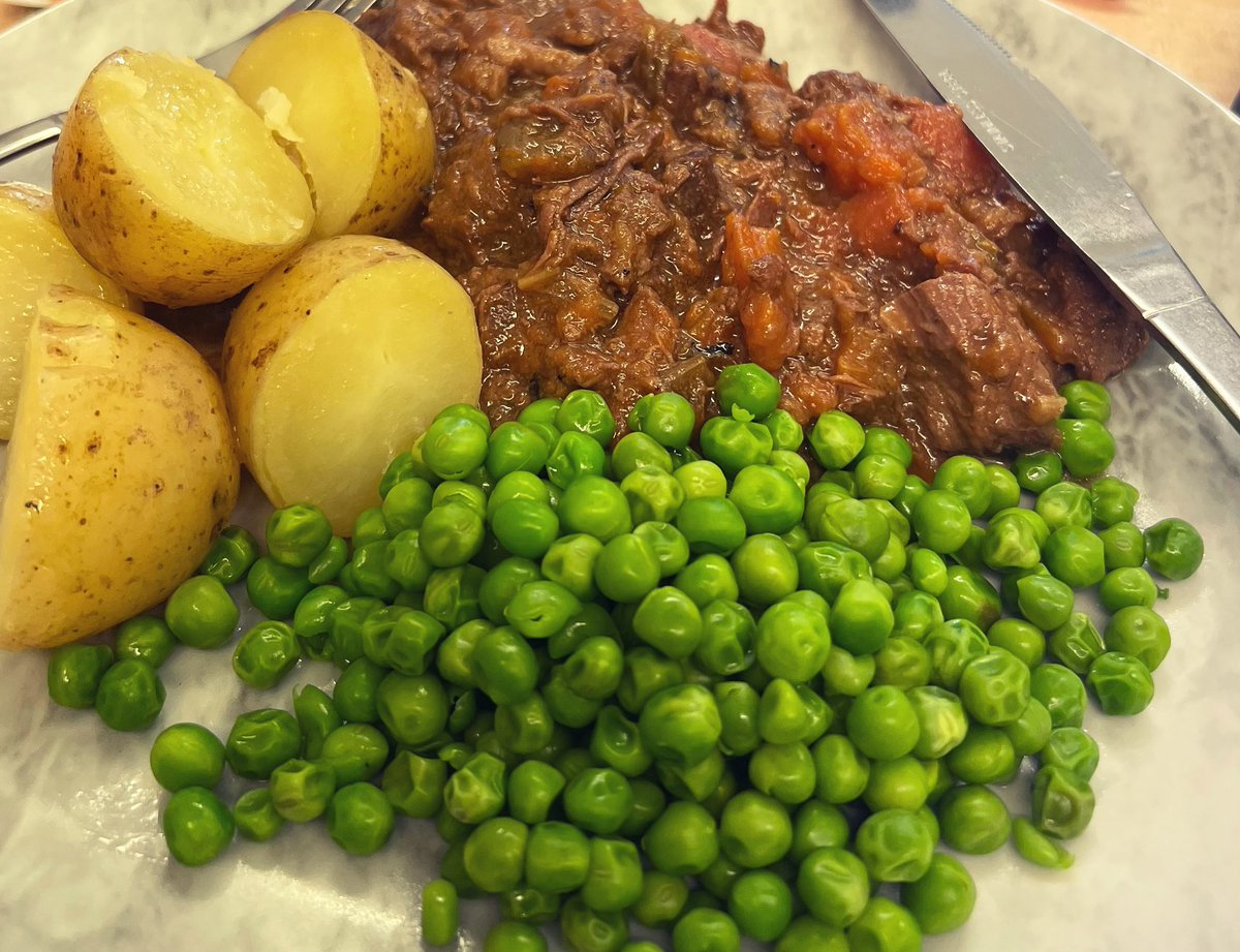 Fifth Avenue CC tweet media