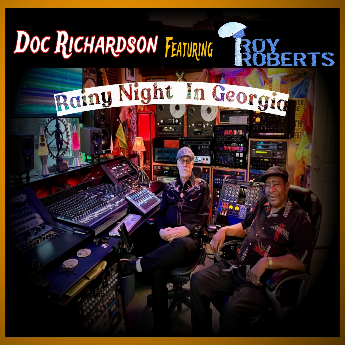 RobertsBlues's tweet image. #MusicMonday #CountrySoul Coming soon to radio, the new one from Doc Richardson &amp;amp; Me. "Rainy Night In Georgia" Doc's stylistic arrangement, production, mixing &amp;amp; my vocals. #TonyJoeWhite #Cover #InTheStudio #NorthCarolina #RoyRoberts #DocRichardson #Radio #Media #Platforms