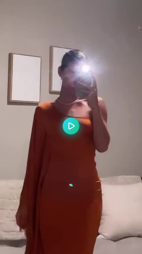 MujeresBLHB's tweet image. ¡Oye, oye! ¿Alguien más obsesionado con Brit Manuela? ¡Esta chica es como el paquete completo de fitness y belleza! No puedo evitar maravillarme con su motivación y sus entrenamientos. ¡Los lunes pueden ser un caos, pero si Brit puede con ellos, todos podemos! 💪💫 #BritManuela