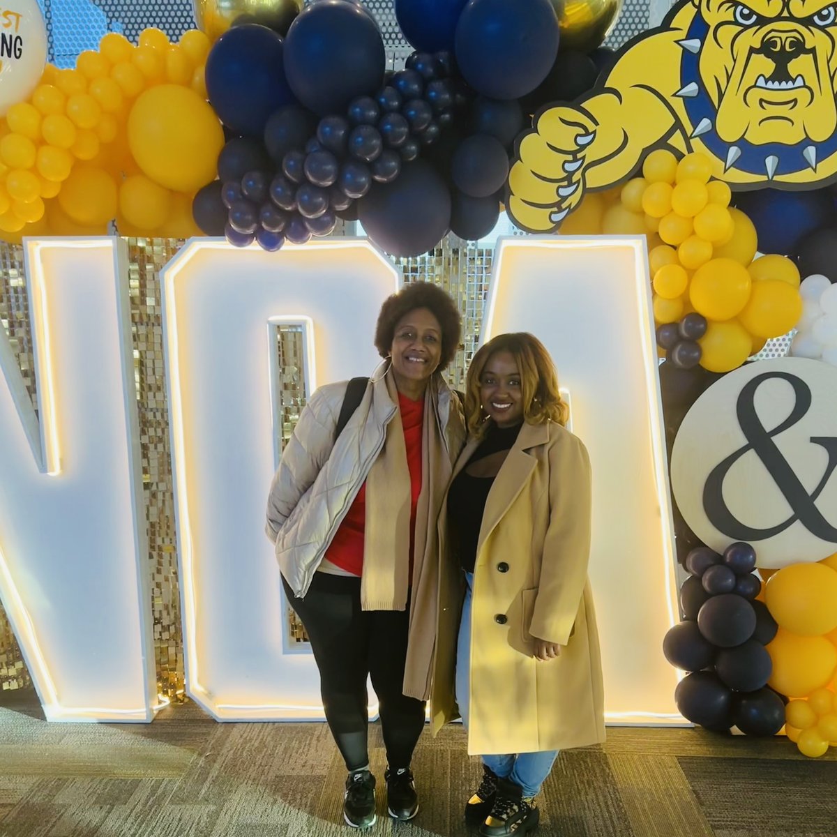 TAAGAdvocacy's tweet photo. Our Youth Chapter is Taking Action toward the next steps of their life. We recently took them on an HBCU mini-tour to Winston Salem State, North Carolina A&T, and Johnson C. Smith University. It was an unforgettable experience!
#YouthChapter #TakeAction #CollegeTour #HBCU https://t.co/nqGtoy9xpz