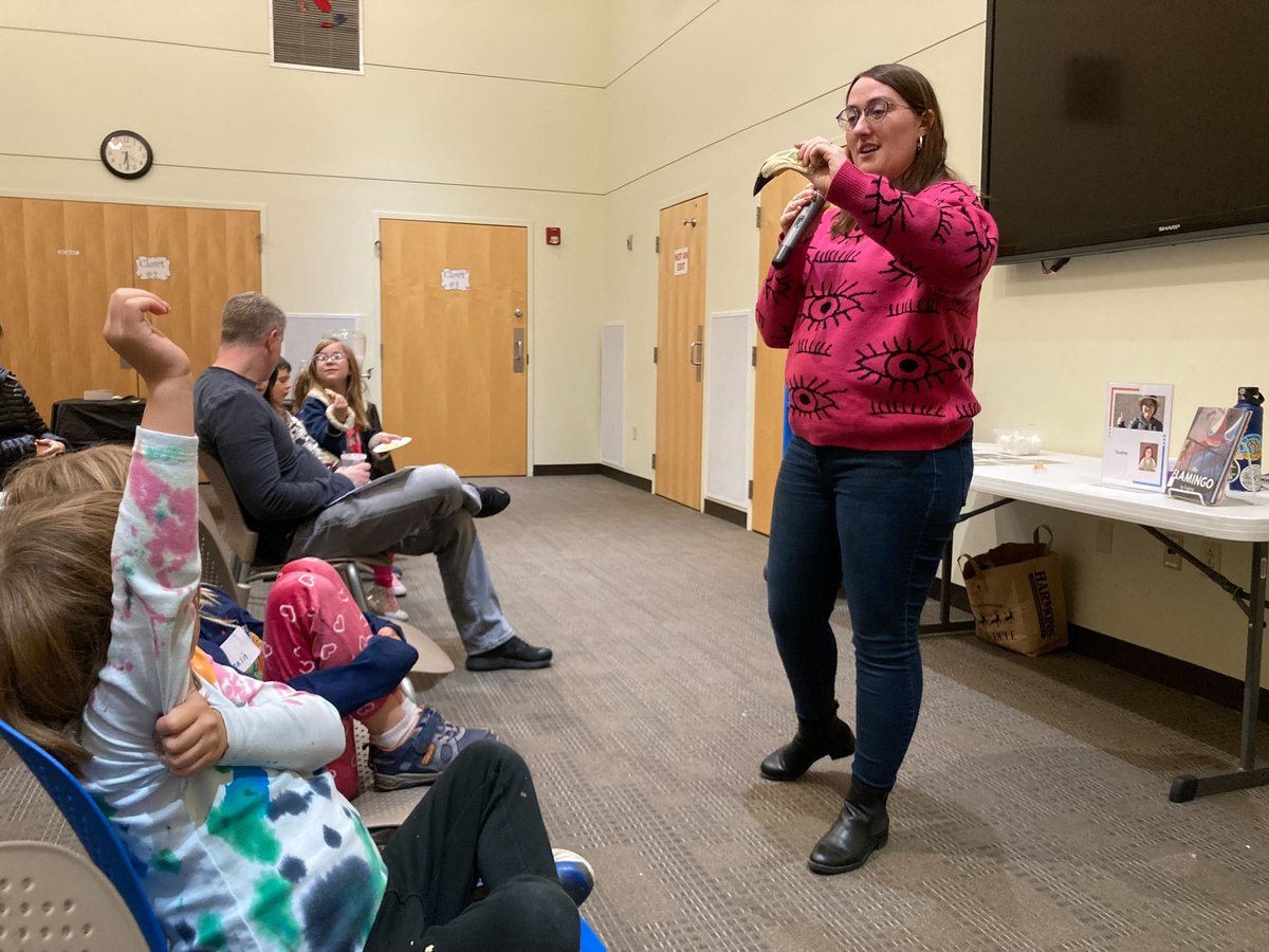 _CountyLibrary's tweet photo. Thank you @TracyAviary for bringing flamingo magic to My First Book Club last week! We read the book "The Flamingo" by Guojing, and #TracyAviary spoke to us about flamingos, brought flamingo feathers, an egg, a skull, lots of pictures, and even led us in a flamingo dance 🦩🦩🦩 https://t.co/CxzEBmIyJa