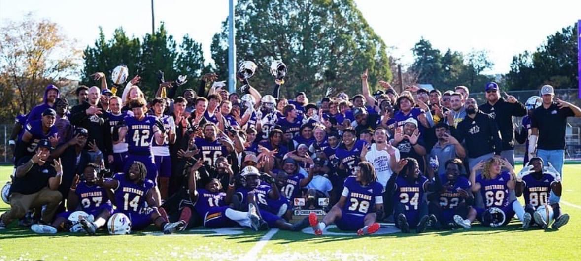 Capped the season off with a dub as Chile Bowl Champs!🏆 Excited to be on the road recruiting the next group of Mustangs!🟣🟡