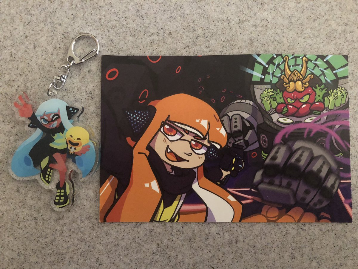 Just got my charm from <a href="/heroshotzine/">Hero Shot Zine 🎨🦑</a> I LOVE AGENT 3 WOOOO!!