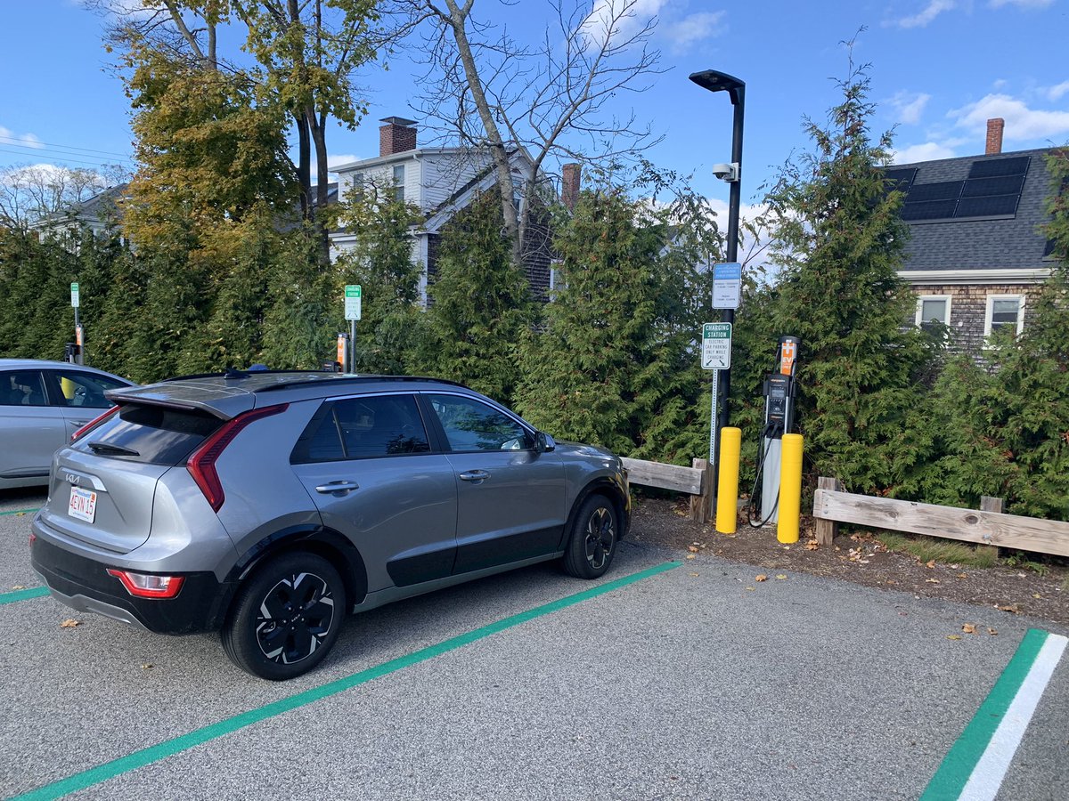 Thomas Bott tweet media