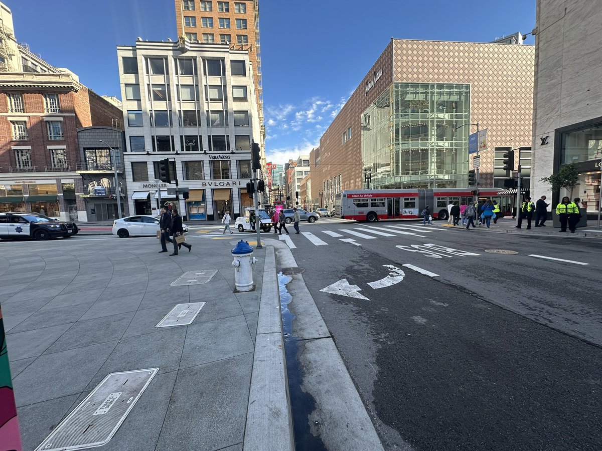 In San Francisco this morning. Haven’t seen it this clean or felt this safe in +5 years. Biggest difference? Police are literally everywhere.