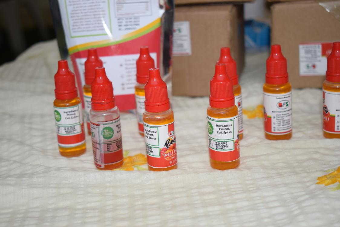 VijanaGroup's tweet photo. @FAO @Konbinifood  @BestSoluti2 vous propose ses produits de la marque #besta #piment de la qualité; @MadeInBurundi https://t.co/1lXdvaWCQ1 https://t.co/ZnEGTRuFbk