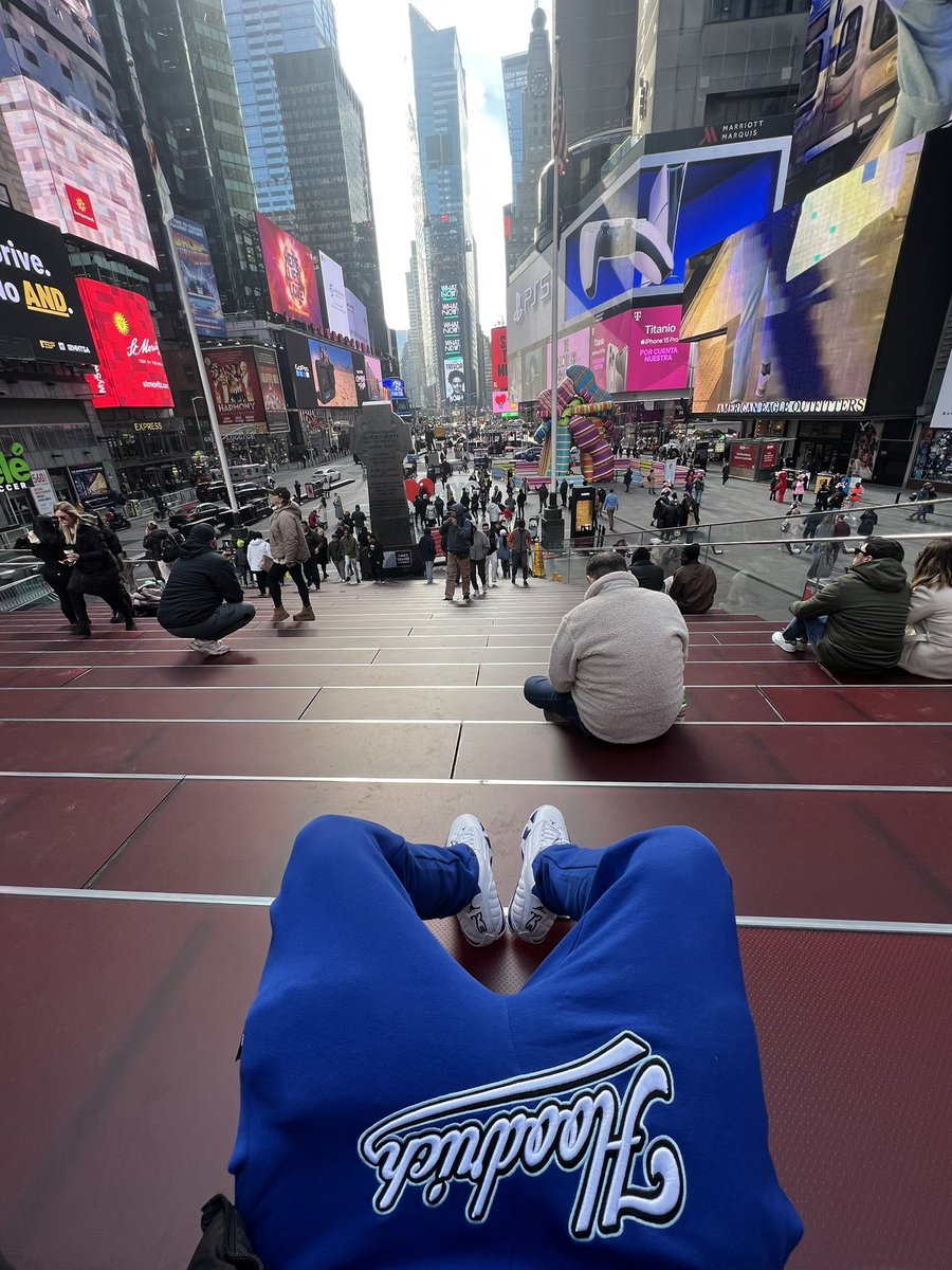 JHarko_'s tweet photo. NYC 🗽 https://t.co/uZSV2Fz3bD
