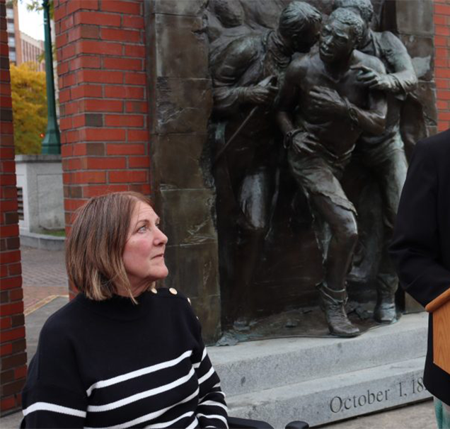 SUProStudies's tweet photo. Local artist and Syracuse University graduate Sharon BuMann has always had a knack for creativity.

Head to the news section on our website to learn more about this alumna, including her recent recognition from the Mayor’s office!

https://t.co/13W0PlOLlK https://t.co/Ate5BIULKu