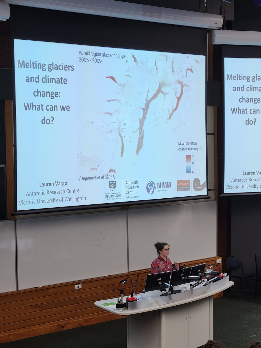 Geosciences 2024 conference is underway! Opening ceremony with mihi whakatau from Matua Krlvin Tapuke, and speeches from VUW VC, Tourism NZ and others. Now onto our first Plenary, from @DrLaurenVargo speaking on glaciers and climate change