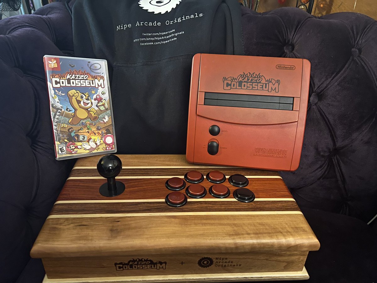 Omg I just got my Kaizo Colosseum prize, and goodness gracious me these are so beautiful. Thank you! And a special shout out to Nipe Arcade Originals and BonboMods for their beautiful customs. Shout out to direct relief for all the good you do! & GrandPooBear for hosting! <3