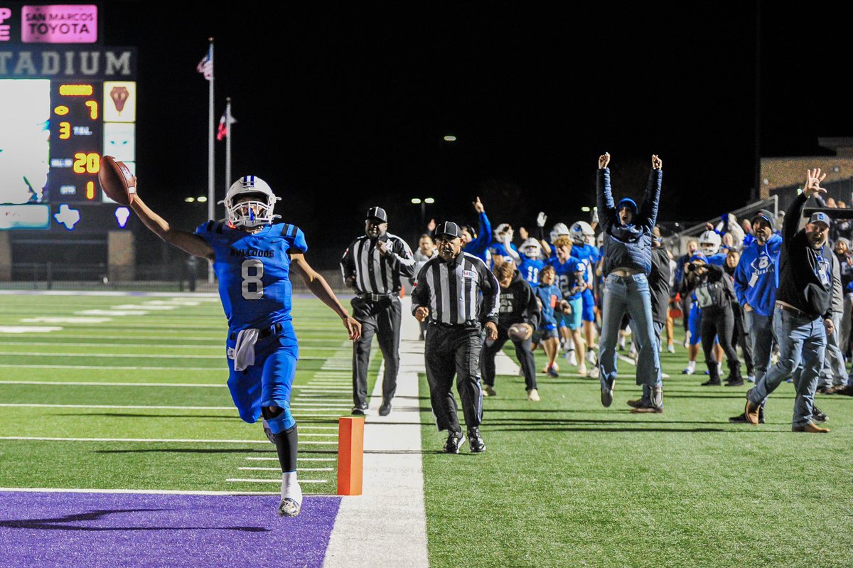 Jesse Cardenas is about as deserving as it gets for the San Antonio Sports All-Star Football Game. 

As a senior, Jesse has 1,211 passing yards and 21 passing TDs. 

He has 217 carries for 1,735 yards and 20 rushing TDs. 

He has two punt return TDs, 25 tackles, and 3 INTs. 
⬇️⬇️