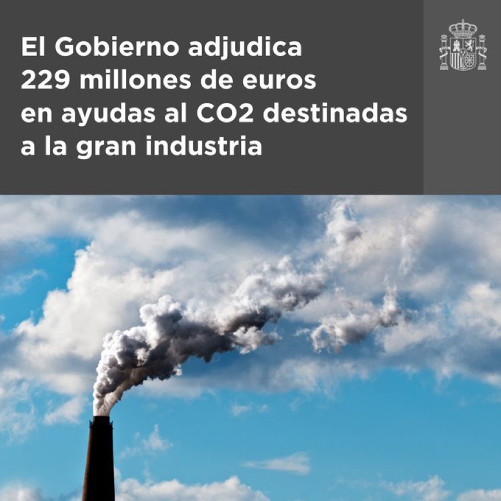 Diez empresas de Cantabria electrointensivas reciben 10,8 millones de euros que @mincoturgob ha adjudicado hoy en ayudas para compensar los gastos de emisiones de CO2.

El objetivo del Gobierno de @sanchezcastejon es mejorar su competitividad, su capacidad industrial y el empleo.