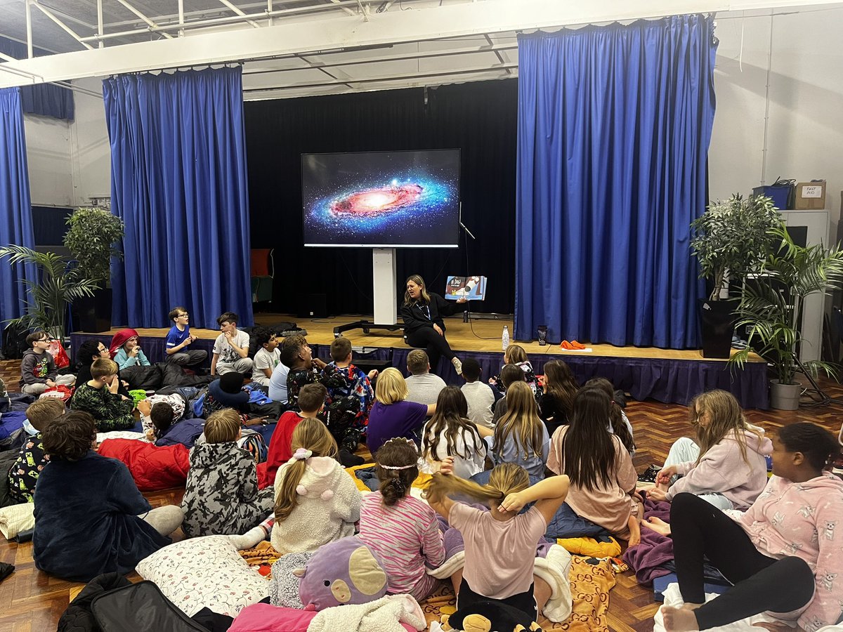 The Year 6 sleepover last Friday, was so much fun! 

You’re never too old for a picture book before bed 💤

<a href="/GulcinSesli/">Gulcin Sesli</a> #readingforpleasure #ks2 #teachersoftwitter