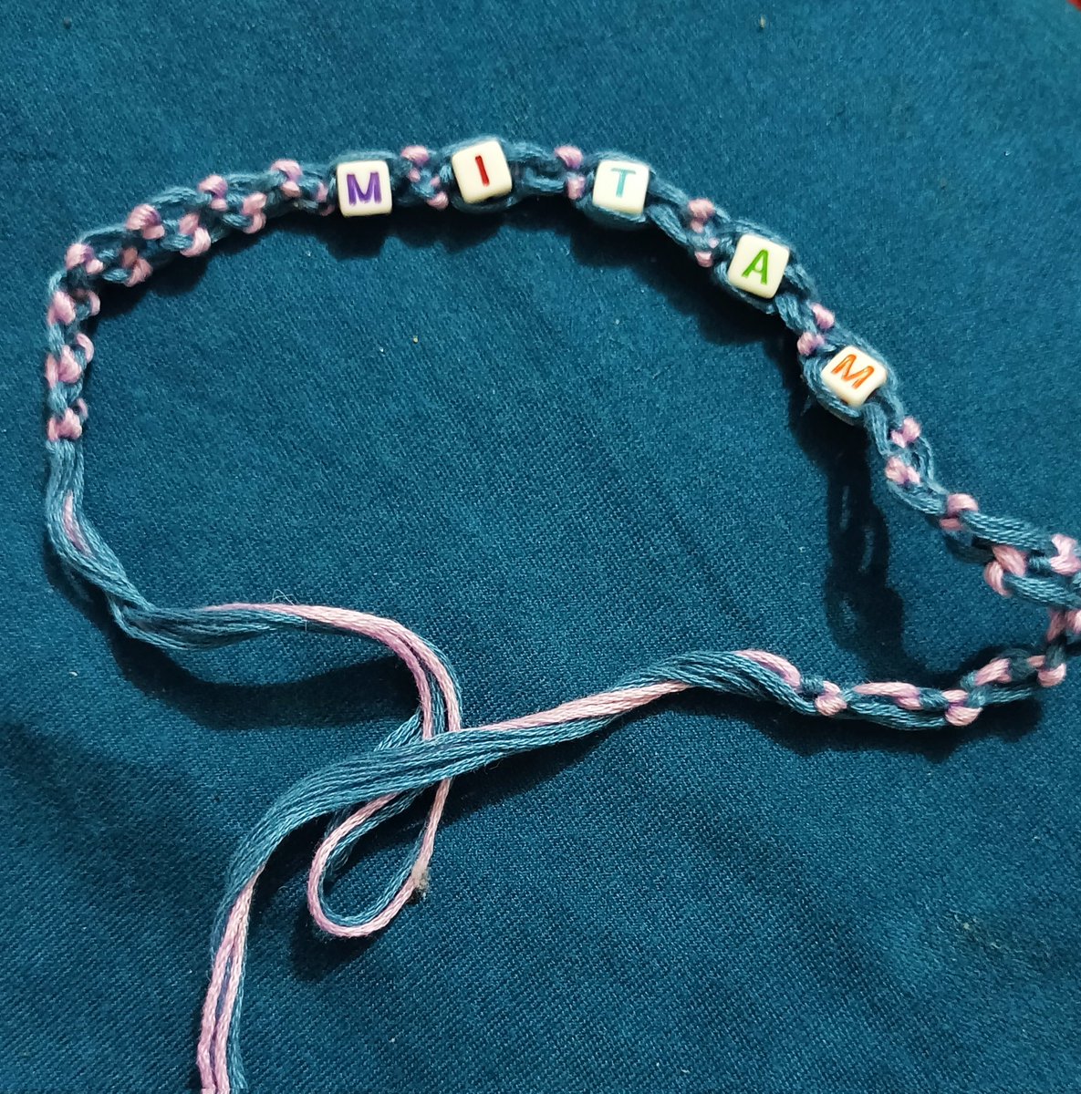 goldenrrry's tweet image. 8 YEARS OF MY FAVOURITE ALBUM &apos;MADE IN THE A.M.&apos; 🕰️

@tommowaywins thank you for this bracelet 🥹🫶🏻